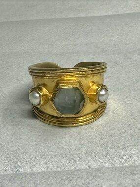 Authentic Julie Vos Statement Ring with 3 beautiful stones